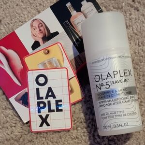 OLAPLEX No. 5 Leave-In Conditioner - White